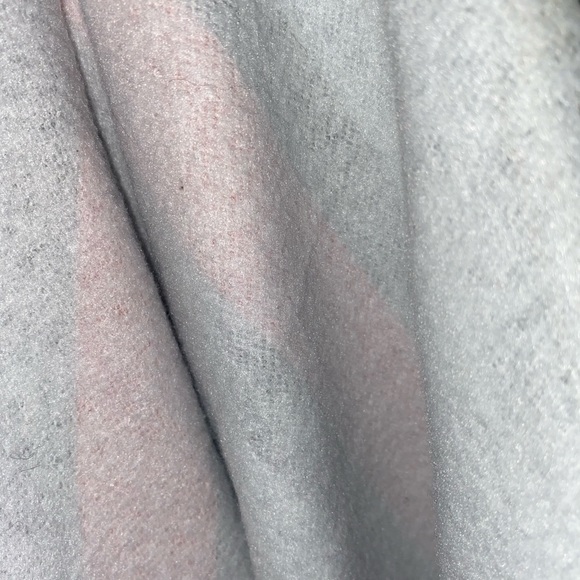 Urban Outfitters Cropped Horizontal Striped Hoodie - Picture 5 of 7